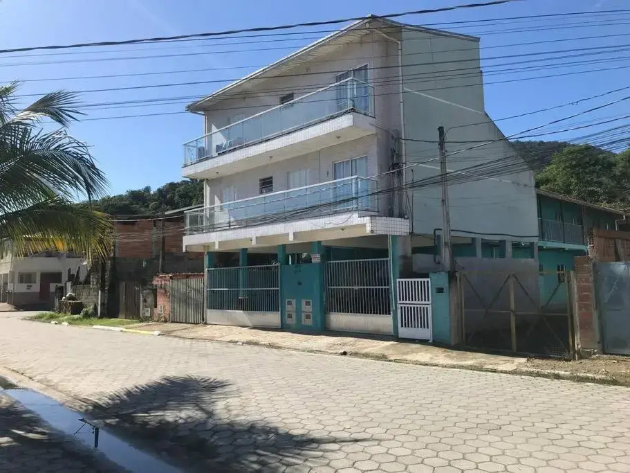 Apto para temporada na praia