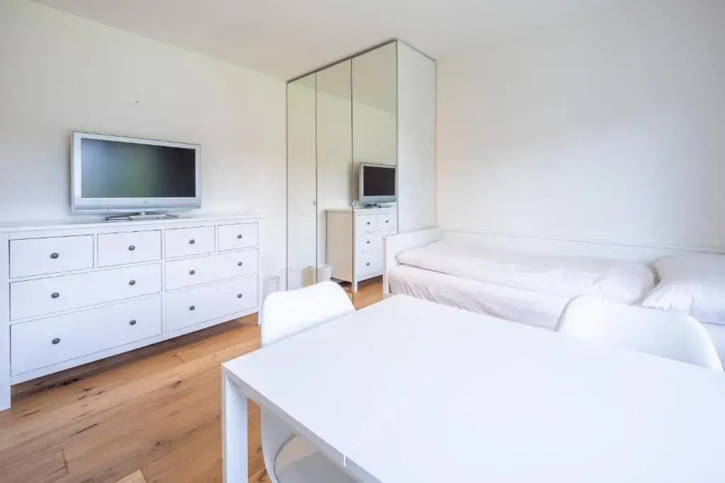 Casa Curnera 8