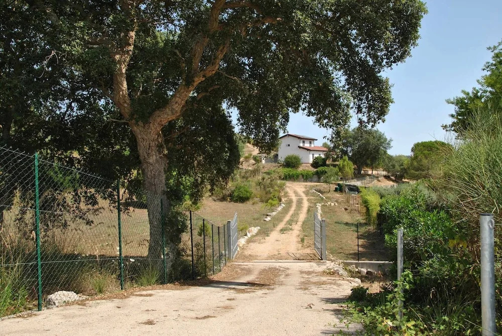 RED ROSES appartamento al piano terra in villa