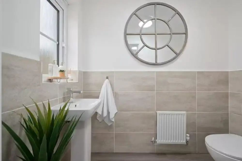 Stylish House in Perth-hot Tub-garden-sleeps 6