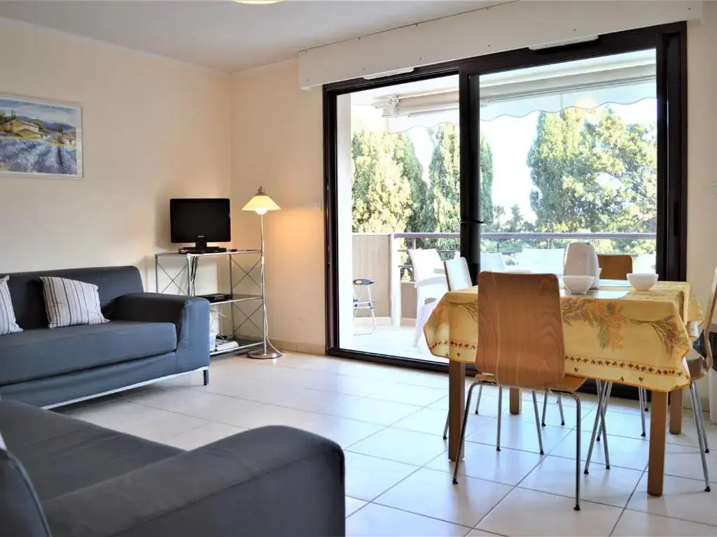 Appartement Cavalaire-sur-Mer, 3 pièces, 4 personnes - FR-1-226B-34