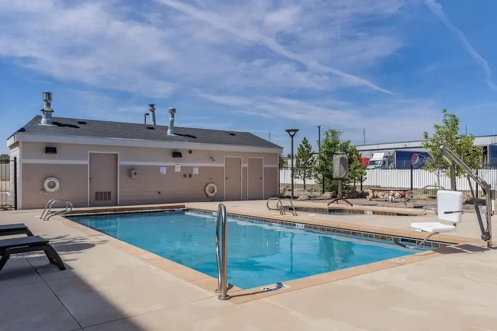 Microtel Inn & Suites by Wyndham Aztec