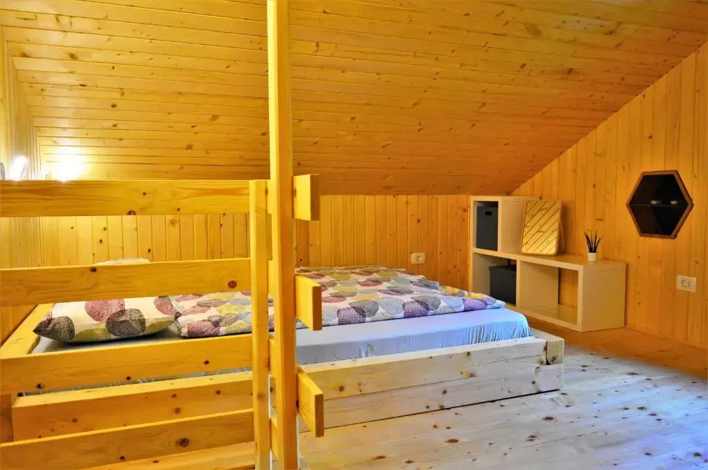 Sleeping with the bees Kozjak