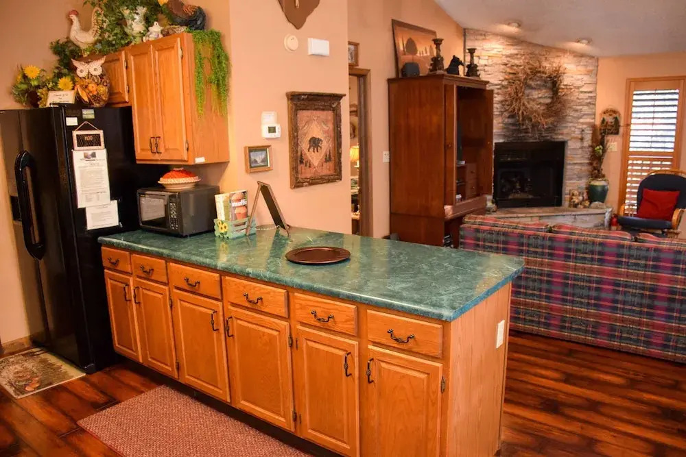 BOUNDARY HAVEN - 3 Br Cabin