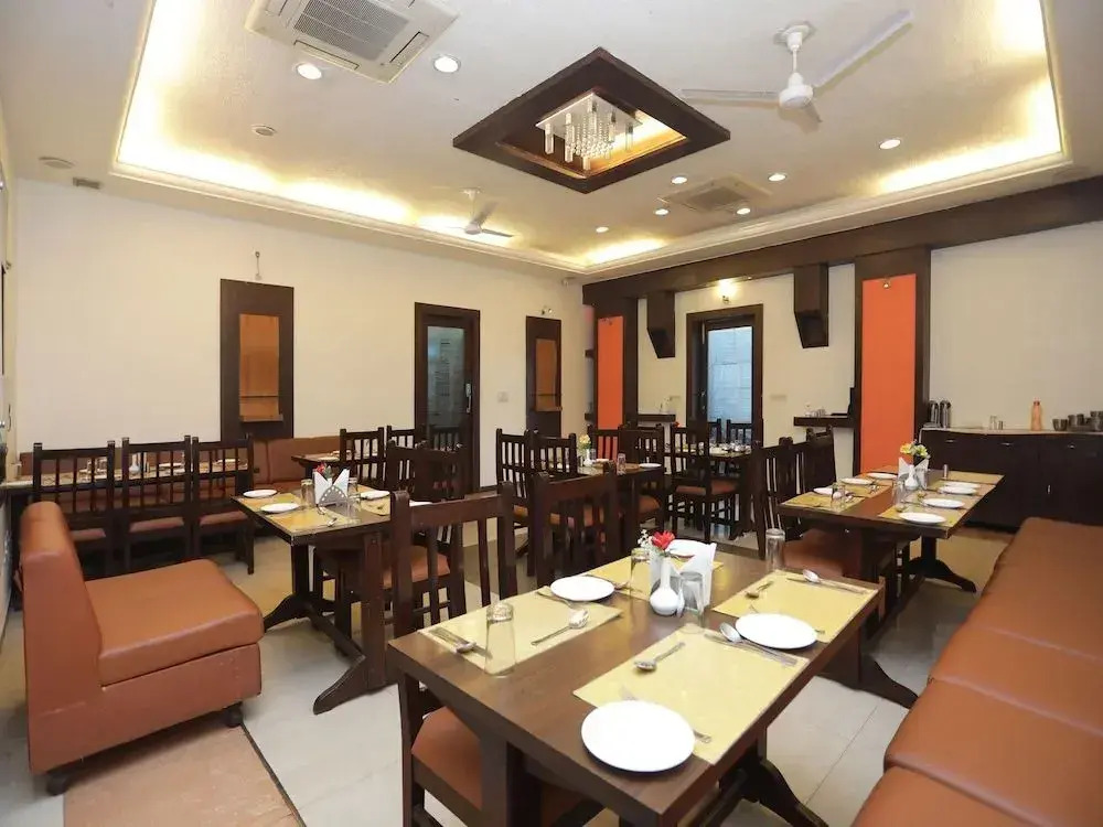 OYO 11975 Siddharth International
