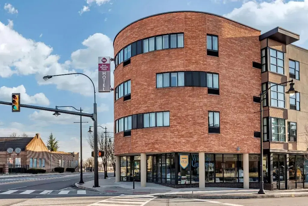 Best Western Plus Philadelphia Airport South - at Widener University