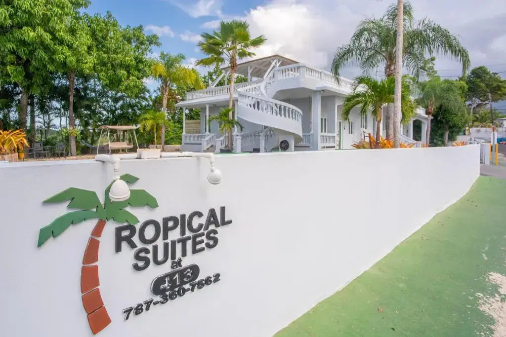 2 bdr with private pool- Suite #4 at 413