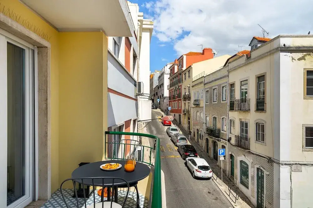 Prime Location W Ac 3-Bed Duplex Perfect For Families Only