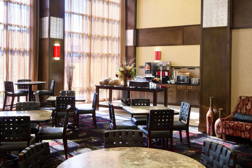 ClubHouse Hotel and Suites
