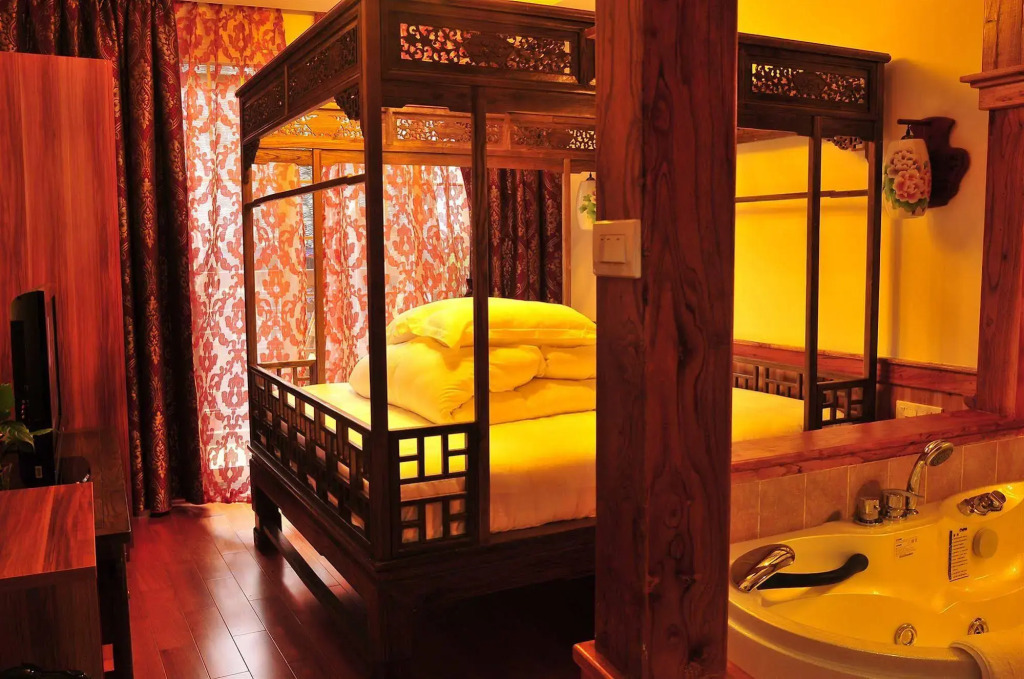 Bamboo House Resort