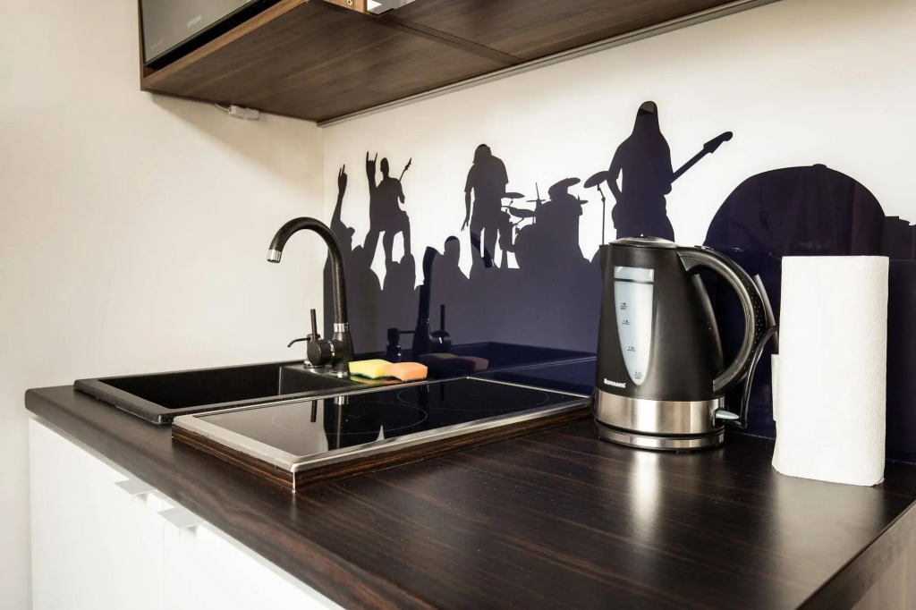 RockStar Apartments