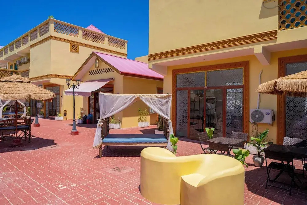 The Swahili Plaza - Boutique Hotel