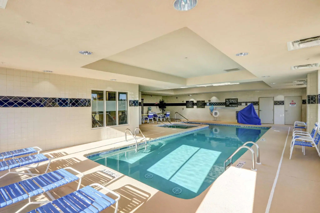 Hampton Inn & Suites Savannah - I-95 South - Gateway