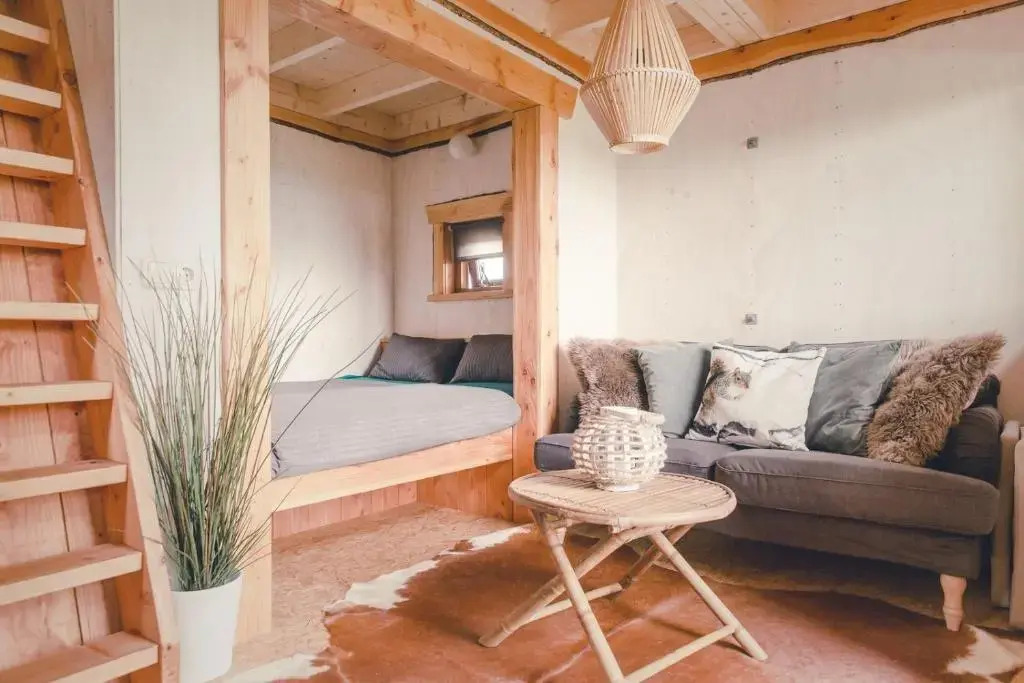 Tree house