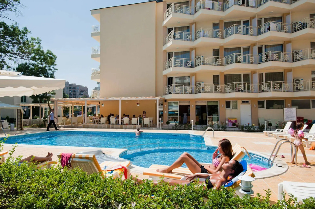 Karlovo Hotel