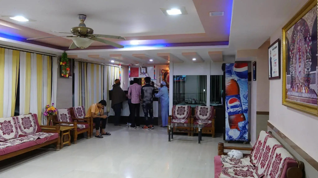 Hotel Sai Shraddha