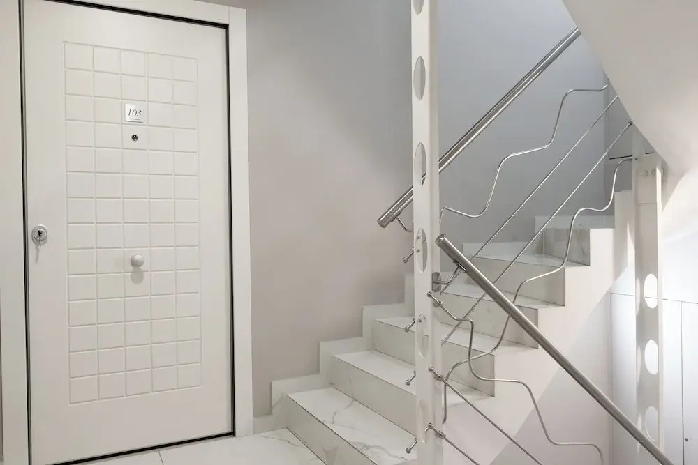 Cannes Old Town Suites