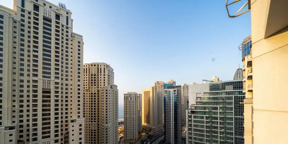 KOHH – 2BR in Marina Wharf