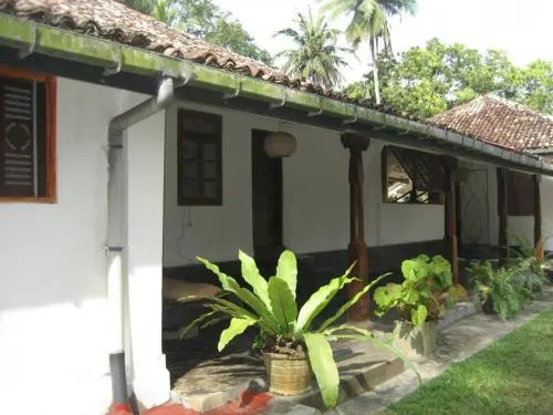 Abeywasa Bungalow