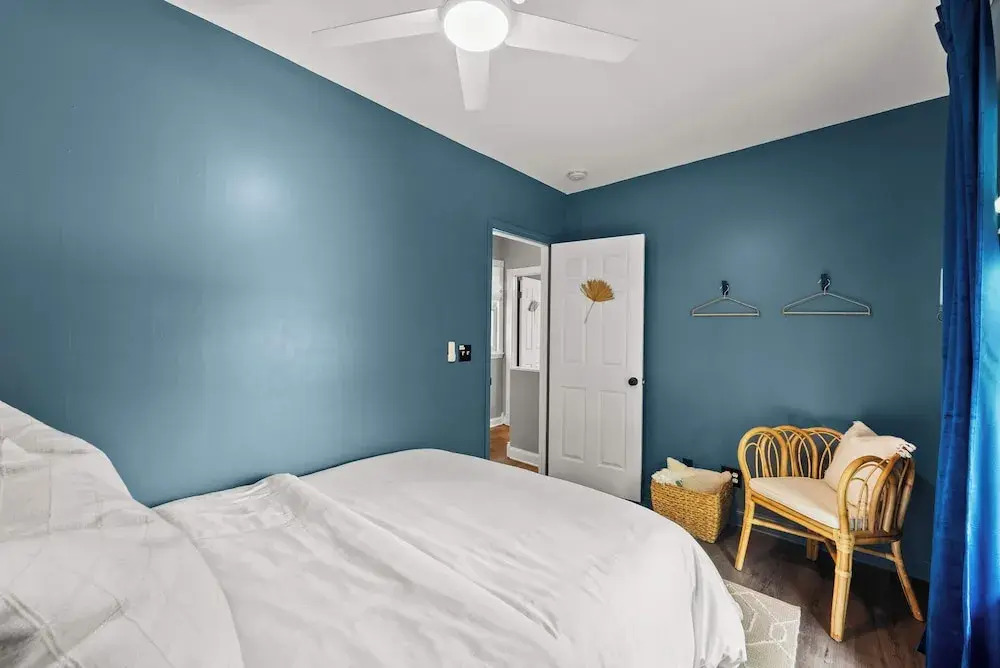The Gustavus House - For 4!