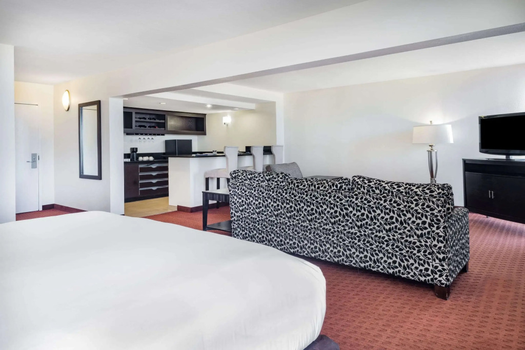 Wyndham Sacramento