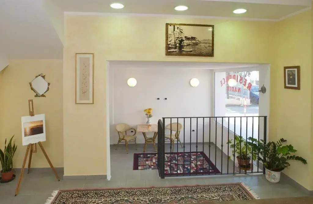 Residence Nadir