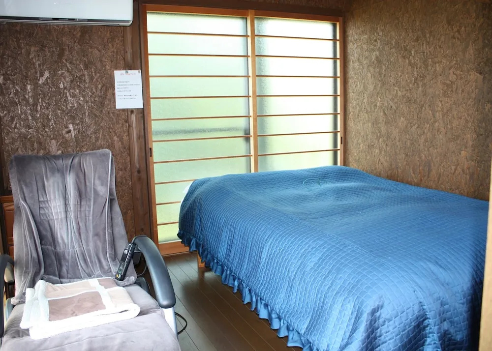 Kogen no Bessou Irohanihohetou