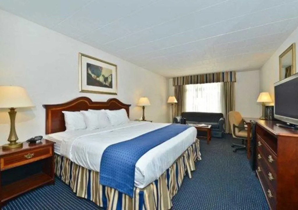 Clarion Hotel Conference Center New Cumberland