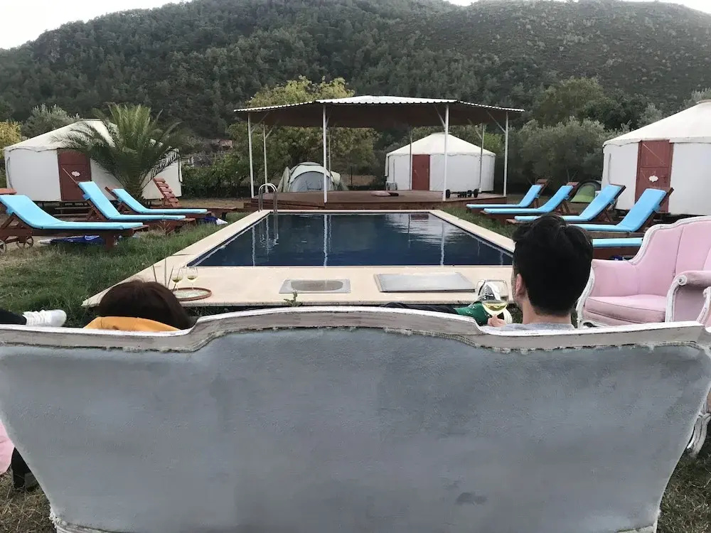 Yol Glamping Hotel Retreat Center