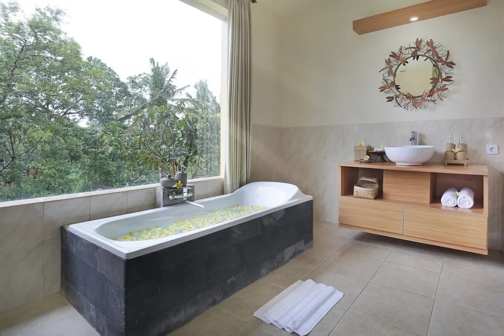 Belvilla Serene Hideaway Resort Monkey Forest
