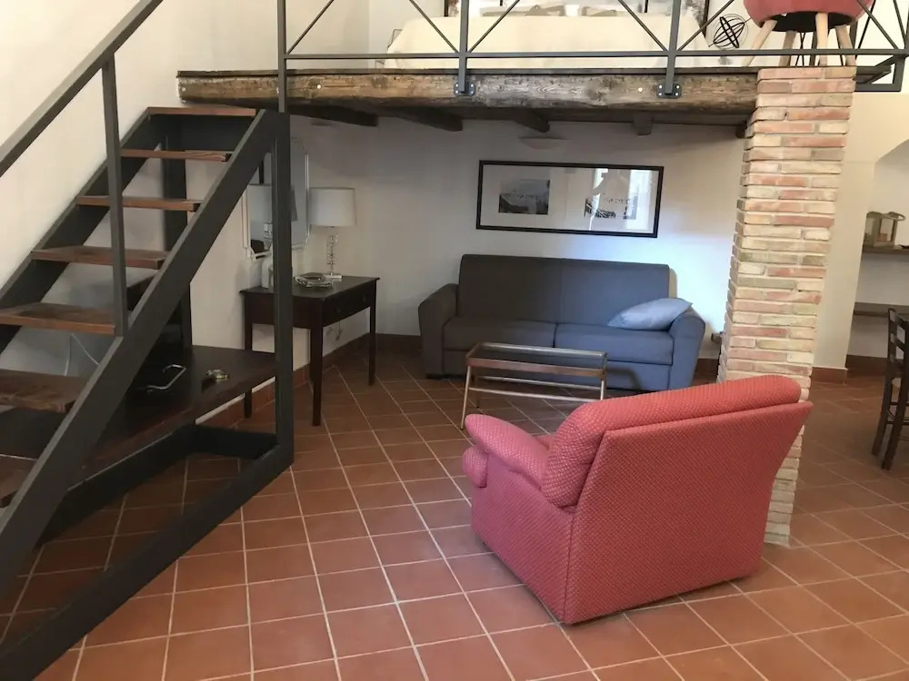 Apollo Studio Apartment