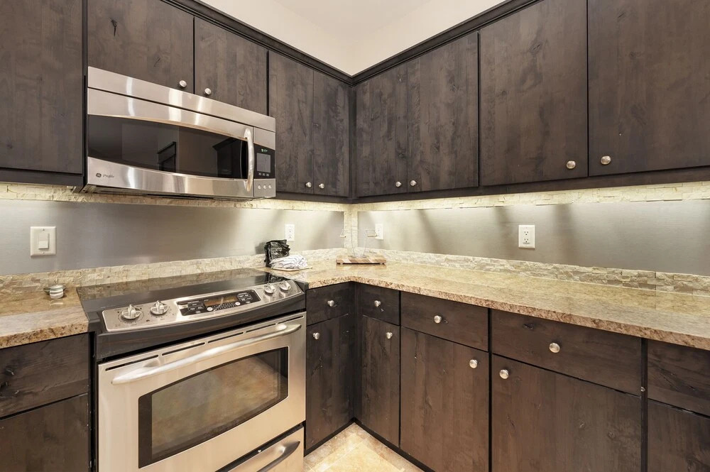 Ski Condo with Private Garage and Washer Dryer - Parry Peak Loft Premium-Rated 105