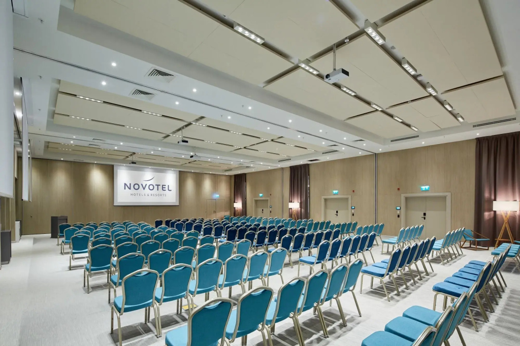 Novotel Istanbul Bosphorus Hotel