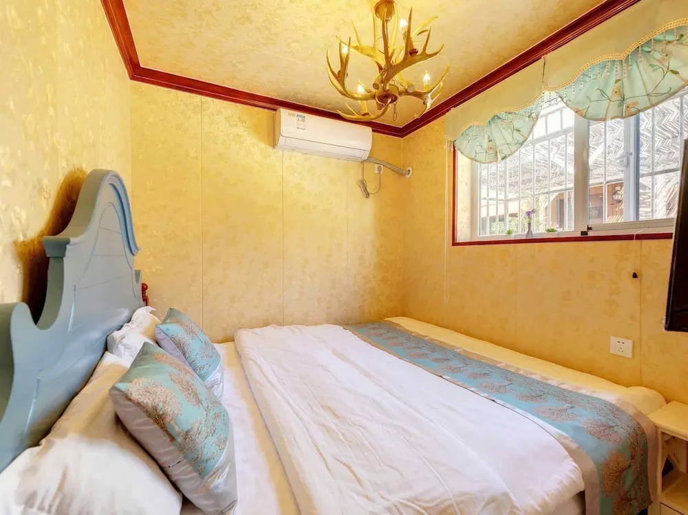Unwind Moments Inn - Gubei Water Town