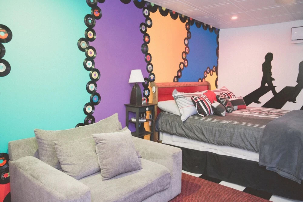 Swan Song Inn