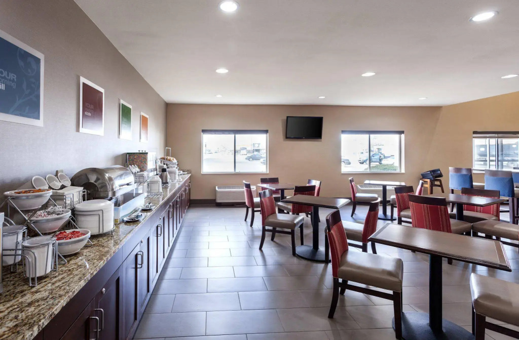Comfort Suites Lincoln North