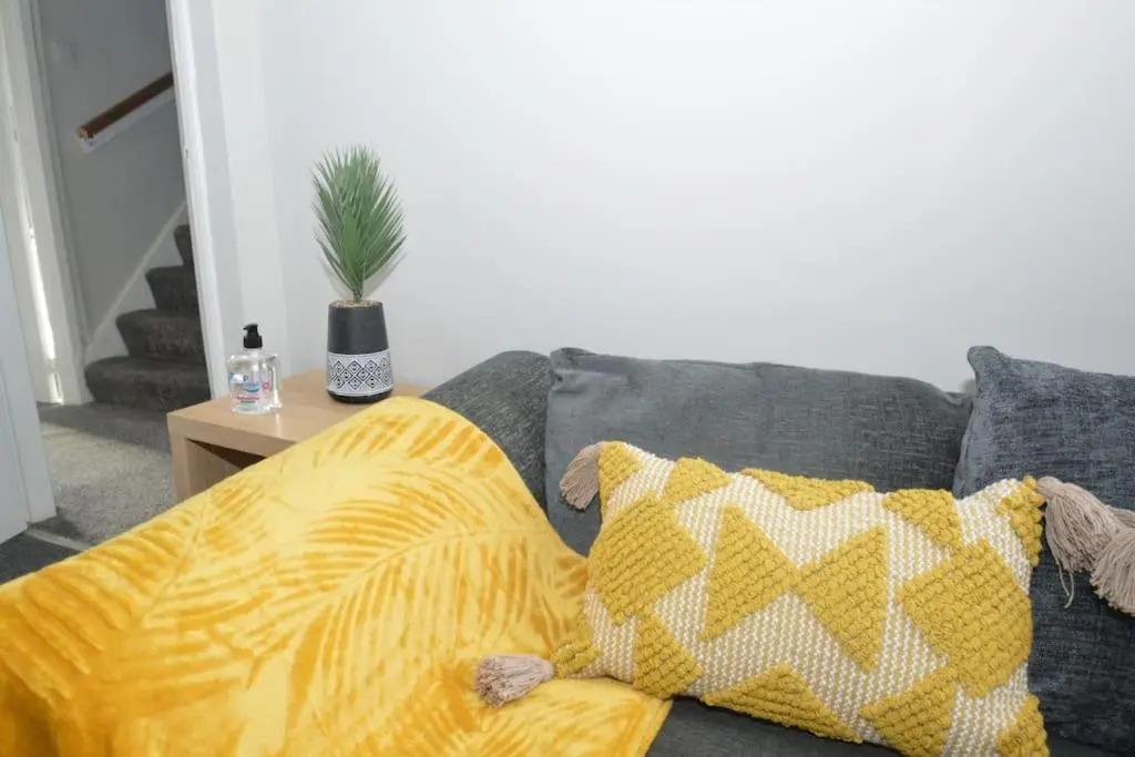 Spacious and Homely 3 Bedroom Flat - SuiteLivin
