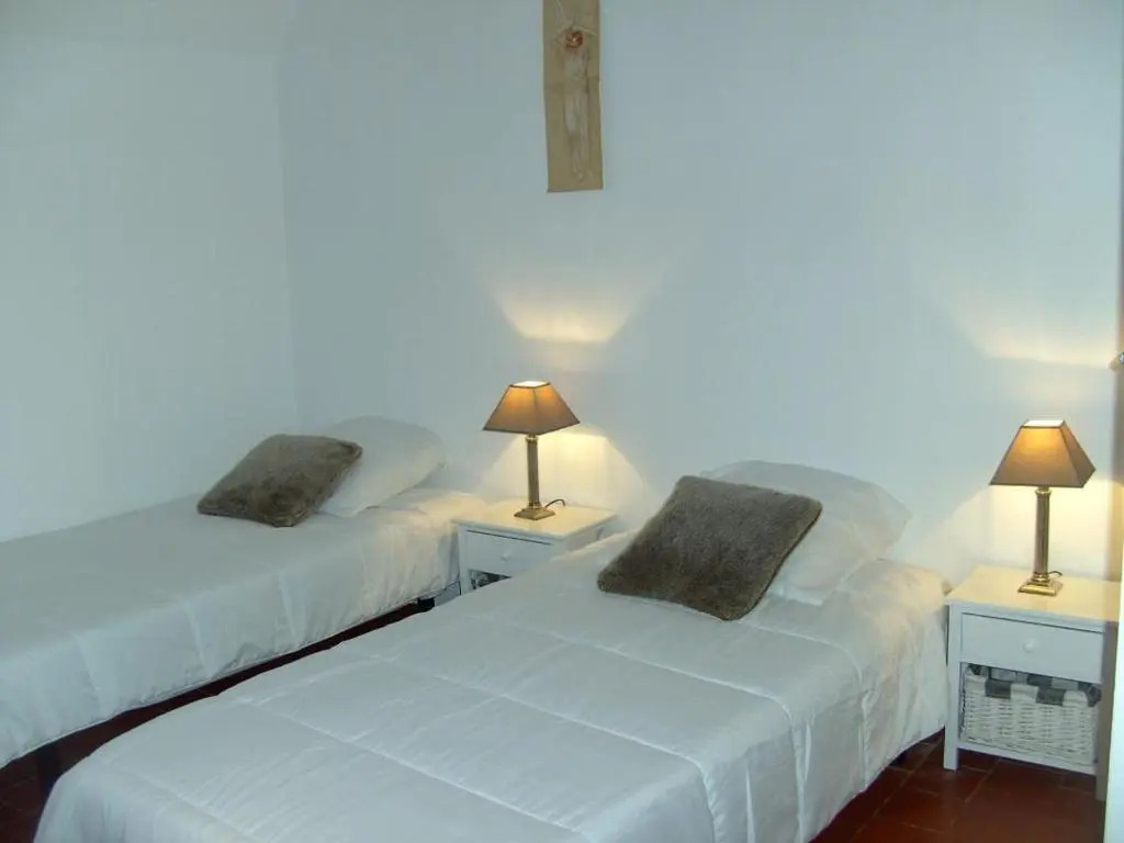 Appartement Trévol, 4 pièces, 6 personnes - FR-1-489-73