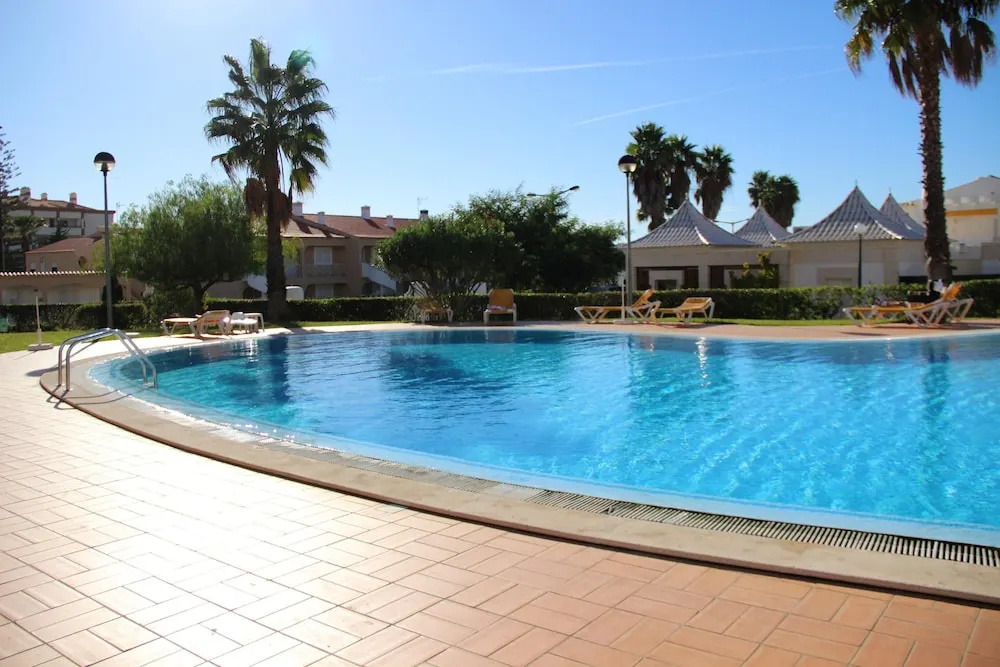 Apartment With one Bedroom in Vilamoura, With Private Pool and Enclose