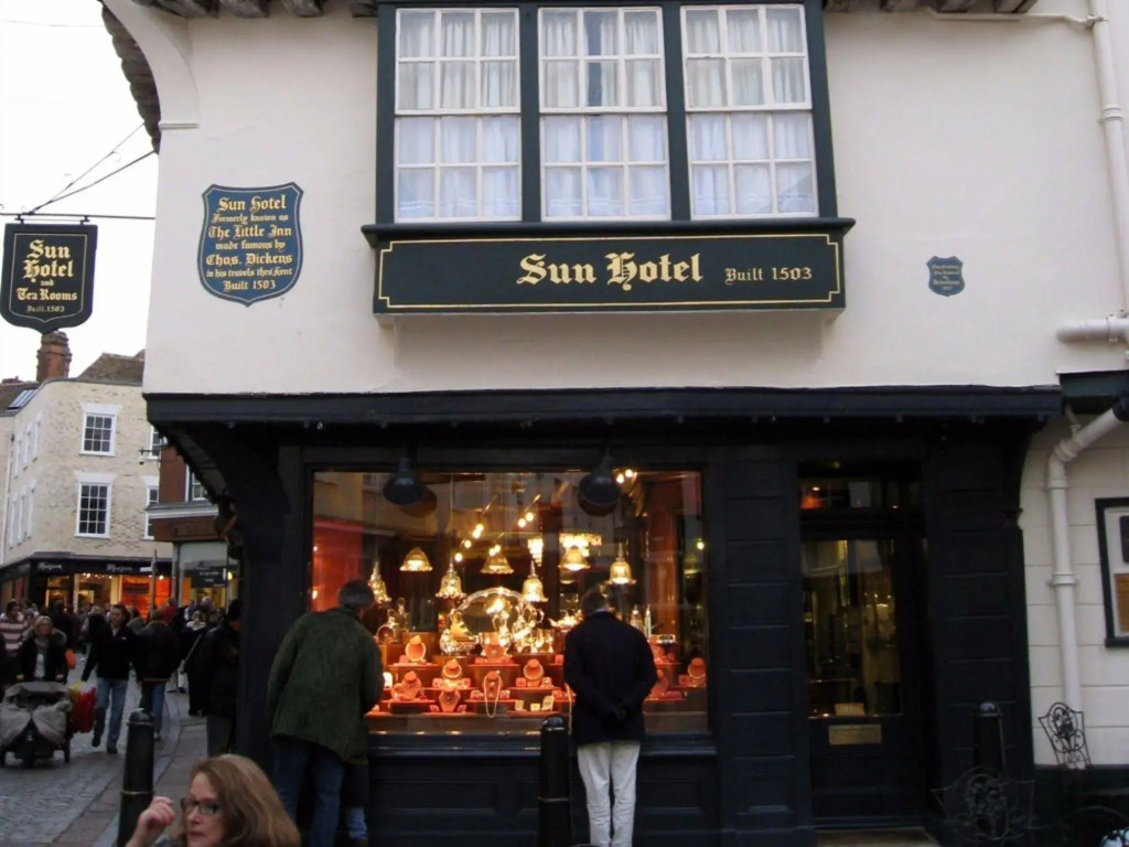The Sun Hotel