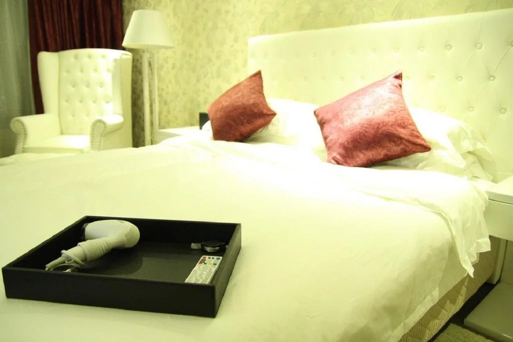 Jiashan Hollywood Hotel
