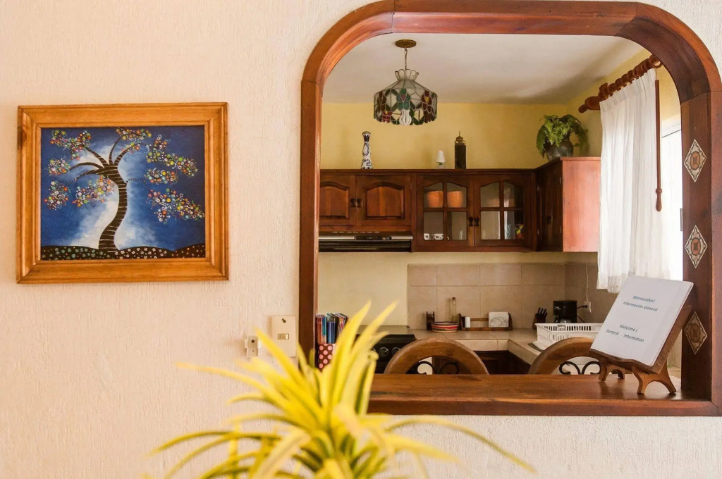 Lovely Mexican style house-  FREE wi-fi