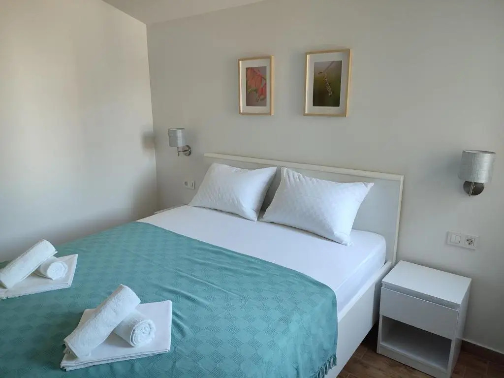 Apartments V&V-Murter Hideaway