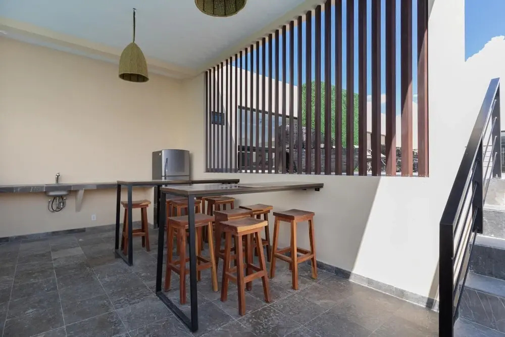Lovely and Stylish Studio Rooftop Sky Bar Terrace Swimming Pool Close to the Beach