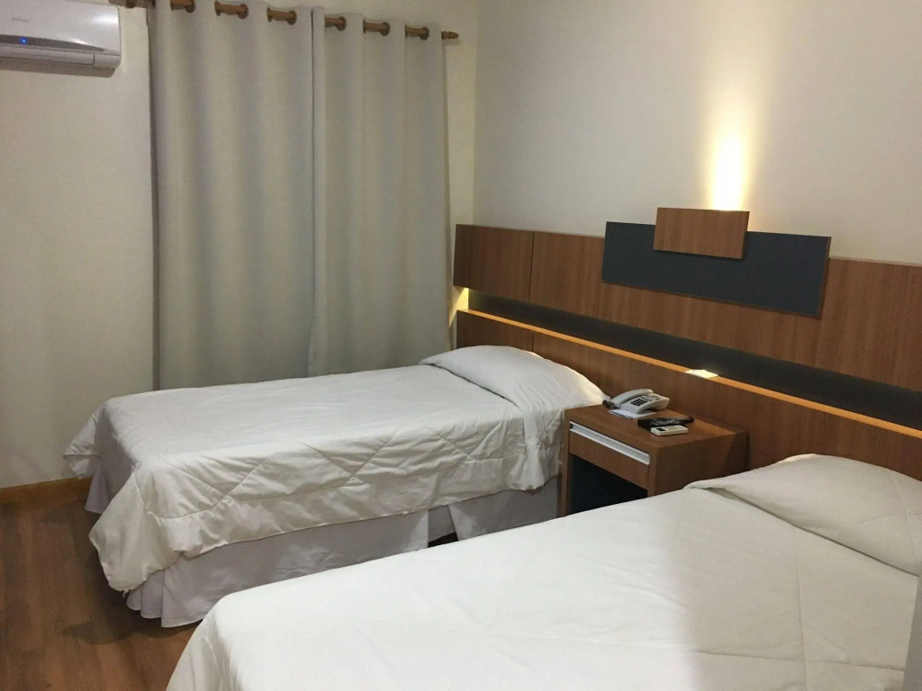 Hotel Aero Park e Estacionamento