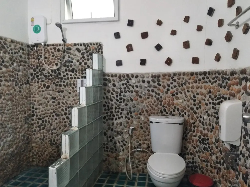 Aow Noi Resort