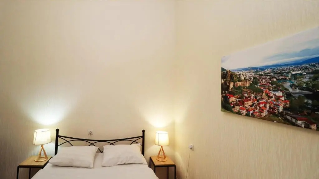Bright and cozy 1BR apt in the heart of Tbilisi