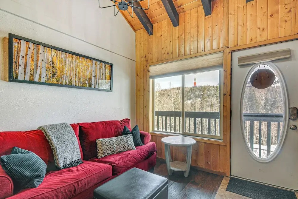 Brian Head Condo: Walk to Giant Steps Ski Lifts!