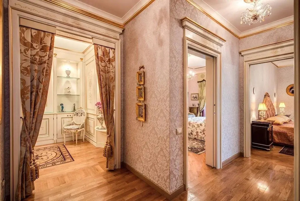 Luxurious Apartment in the Center of Sorrento