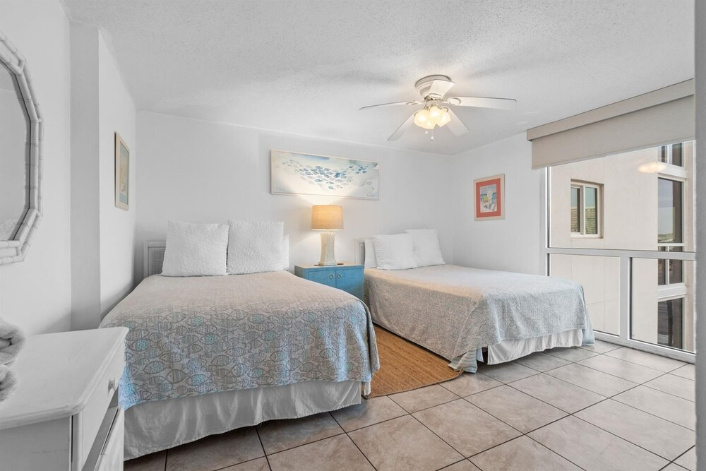Shoreline Towers 2042 2 Bedroom Condo